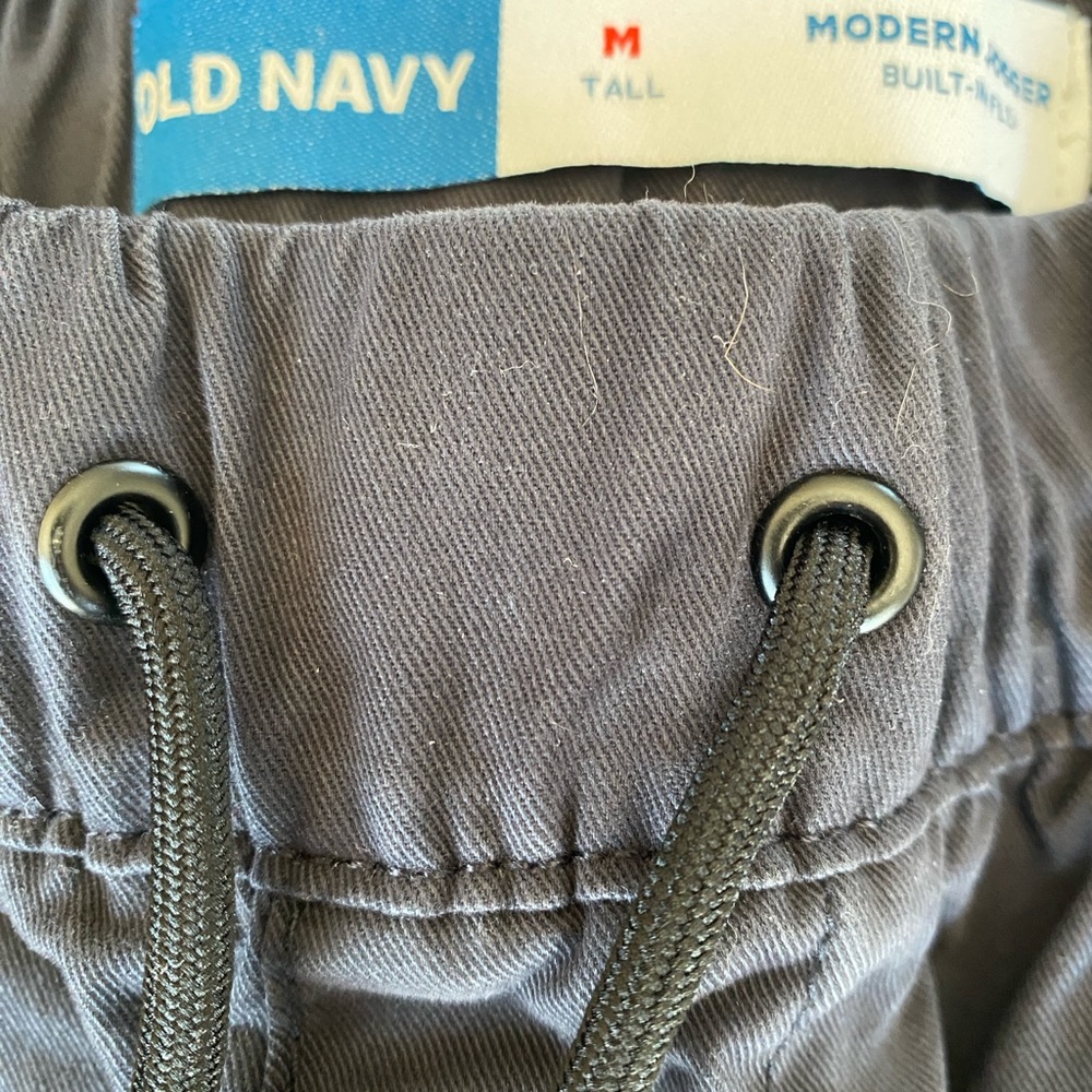 Medium tall men’s joggers. Navy. Cuffed at ankle. New with tags.